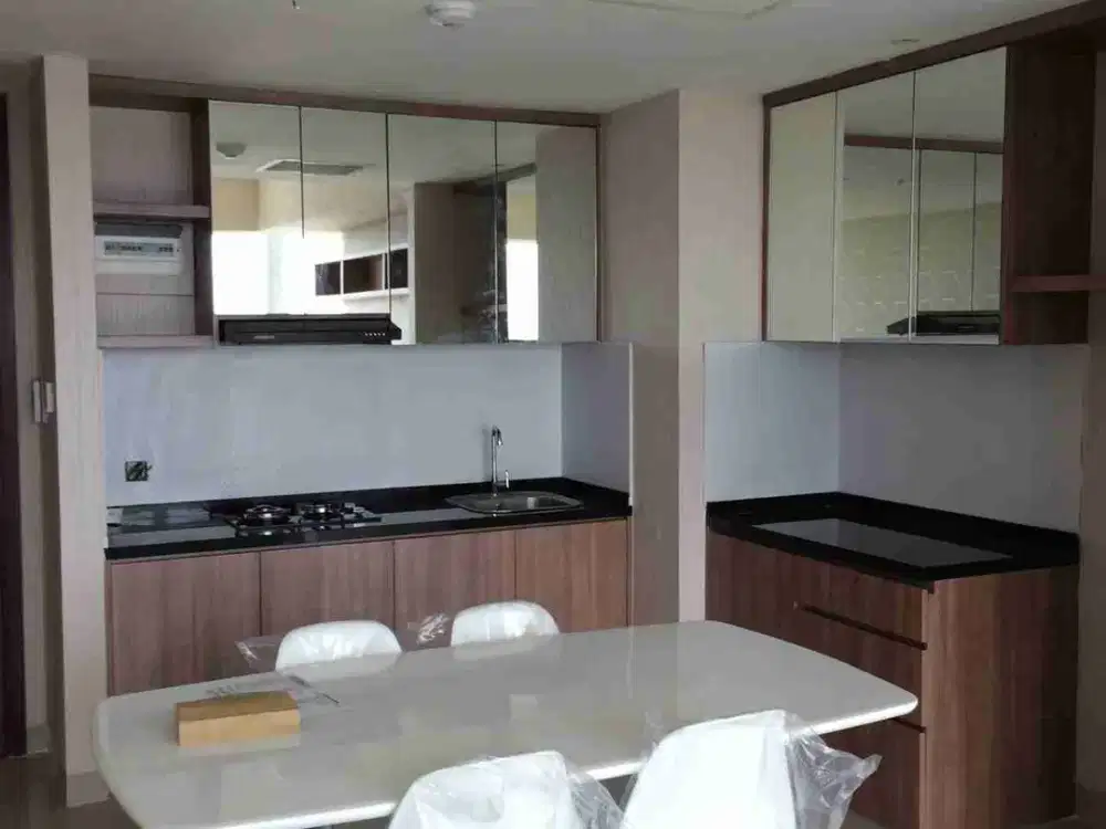 Dijual Apartmen full furnished, sangat strategis, jual murah, di Karawaci