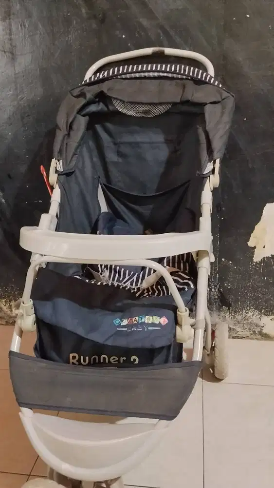 Stroller bayi masih bagus dan no minus