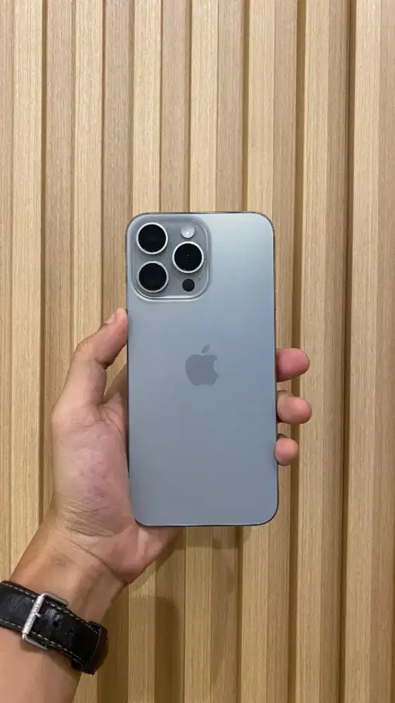 Iphone 15 pro max 256gb bh 88% fullset