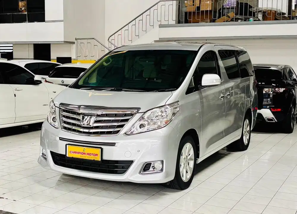 KM 5RB Toyota Alphard 2.4 AT 2013