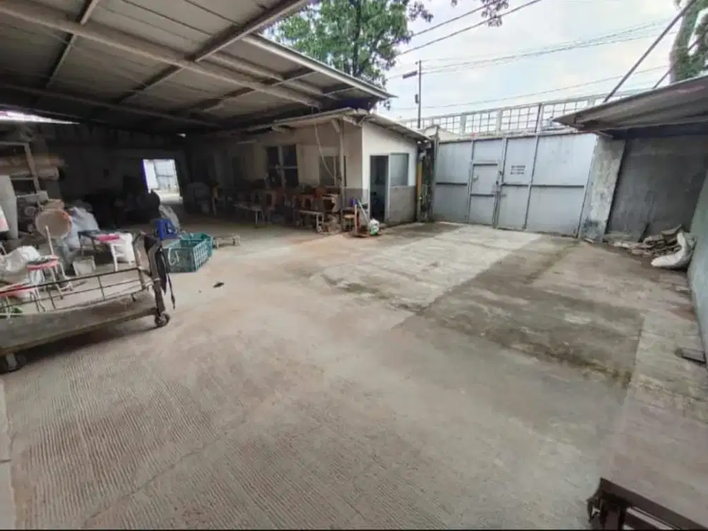 Dijual Gudang Nyaman Siap Pakai Cocok untuk Usaha Lokasi di Sayap Pajajaran Bandung