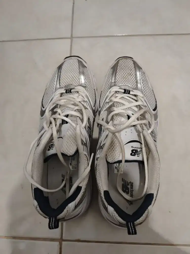 Sepatu New Balance