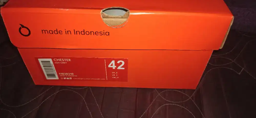 SEPATU ORTUSEIGHT CHESTER ASH GREY