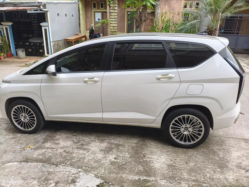 Hyundai Stargazer 2024 Bensin