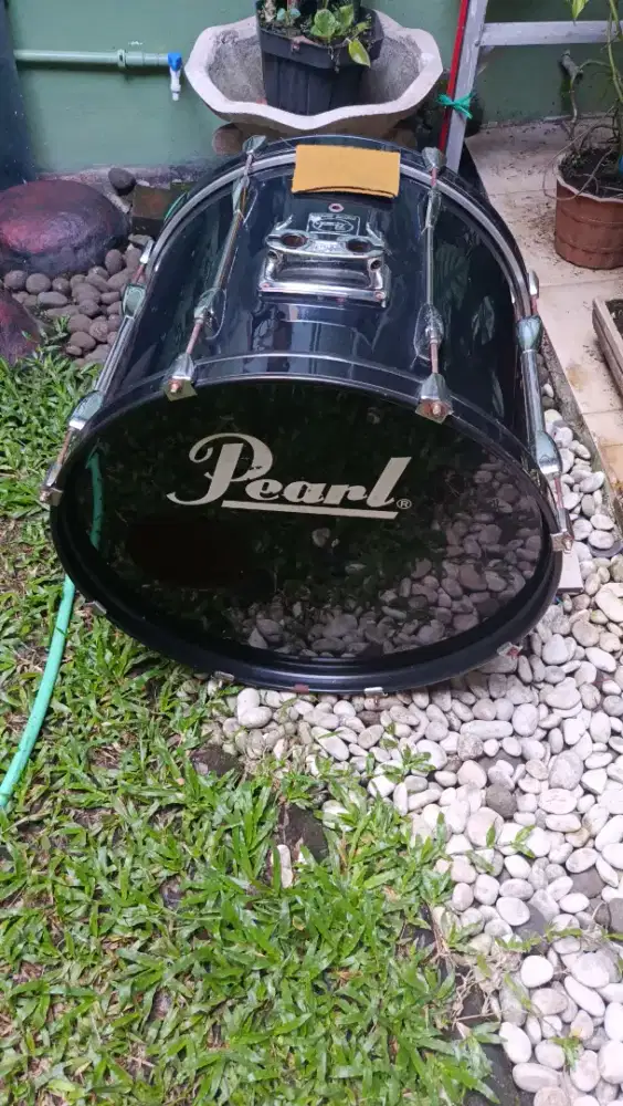 Kick bass drum pearl