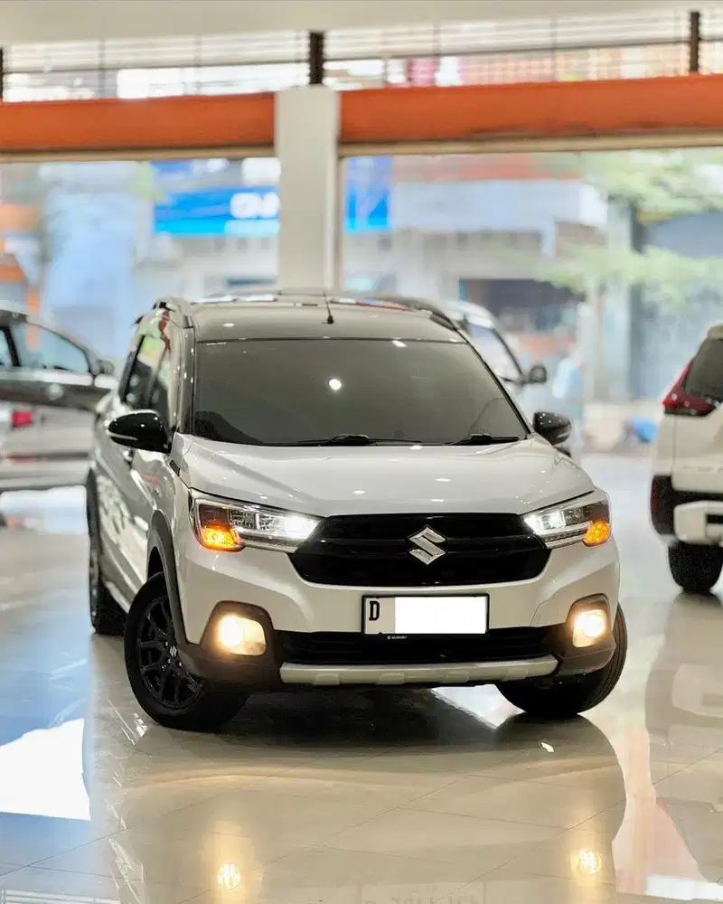 XL7 ALPHA A/T 2023 ISTIMEWA