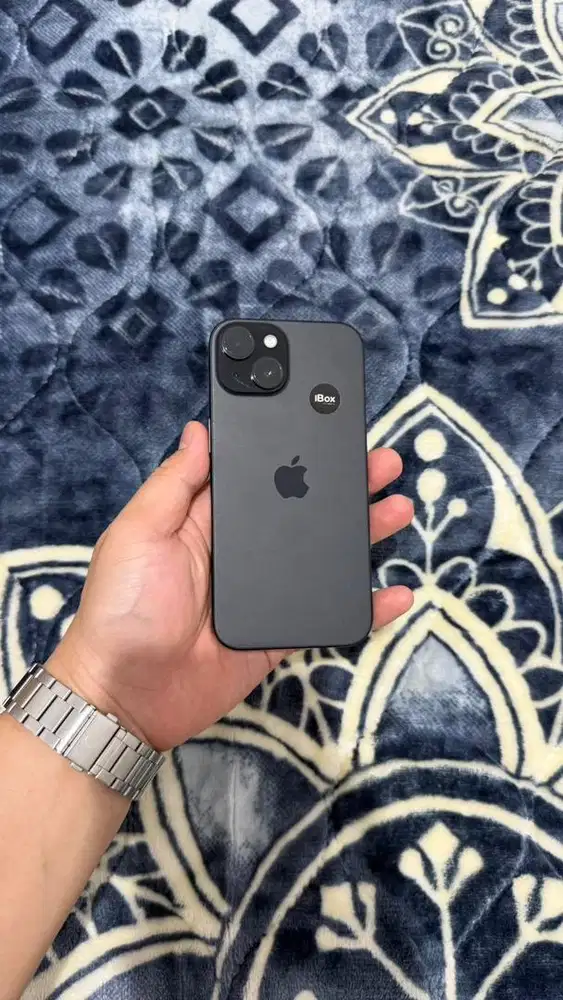 iPhone 15 128 gb iBox