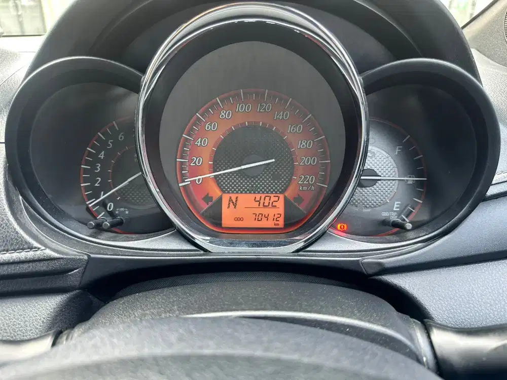 Toyota Yaris G AT 2014