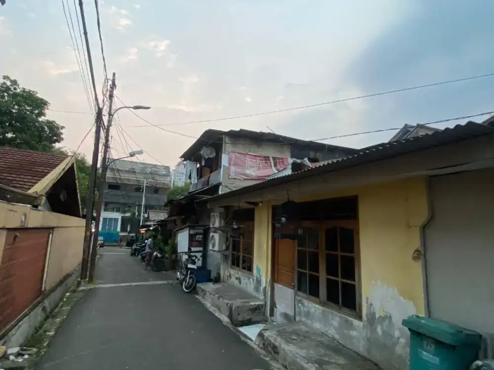 Dijual Kavling Strategis Dekat Senayan City Mall di Jaksel Gb-17595