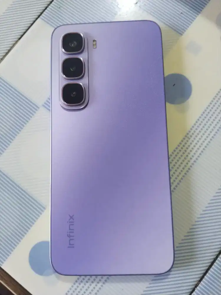 Infinix Hot 60i 6+6/128 Fullset