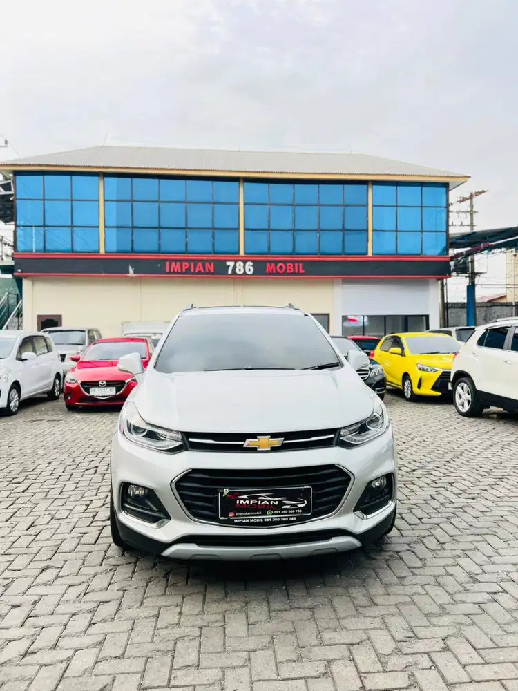 TDP 49JT Chevrolet Trax 1.4 Turbo Premier A/T Silver 2018 hrv e juke