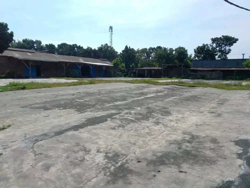 Dijual Ruang Usaha penggilingan beras aktif di Nol Jalan Provinsi, Kabupaten Lamongan