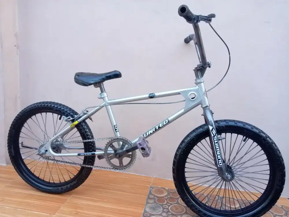 Sepeda Bmx OYAMA Ukuran 20.