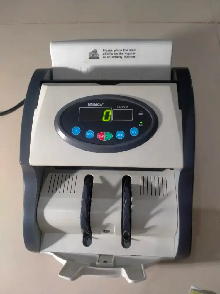 Di jual mesin hitung uang merk krisbow type bj 05 uv kondisi normal
