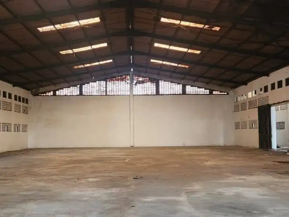 Dijual Gudang Lokasi Stragis dan Ciamiiiik di Sukoharjo, Solo