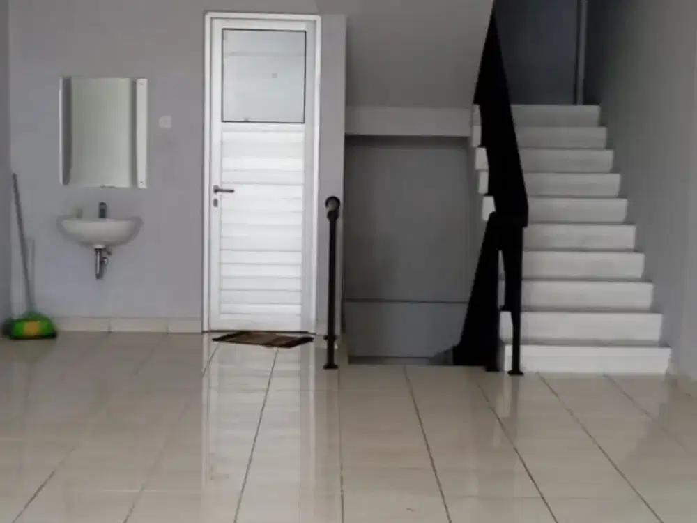 DISEWAKAN RUKO DI KAWASAN APARTEMEN M SQUARE CIBADUYUT BANDUNG STRATEGIS AKSES MUDAH