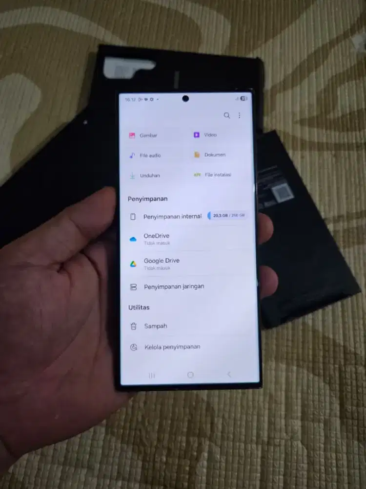 Samsung S23 ultra 12/256 black