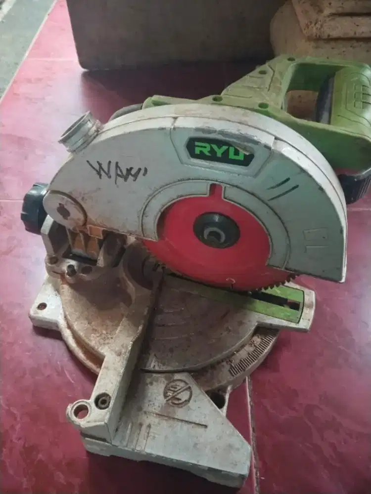 JUAL CEPAT Mesin Cut Off Besi Mitre saw 7 RMS180 bekas ori