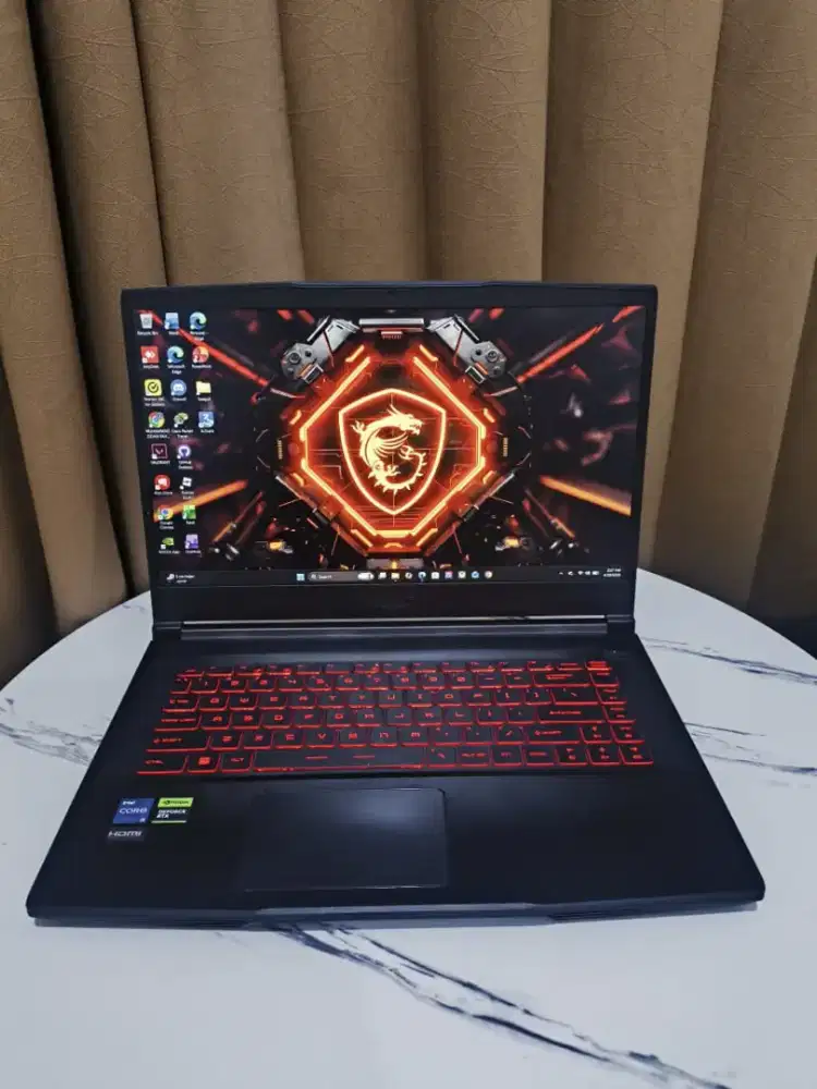 MSI EV-Thin 15  FULLSET BOX [GEN 12]SSD 512GB DUAL VGA Nvidia RTX 3050