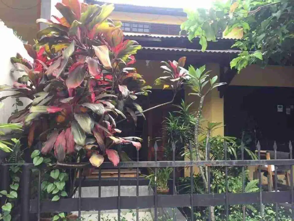 Rumah Luas di Antapani dekat Griya Antapani LB 150 harga 1.5 Milyar Akses 2 Mobil