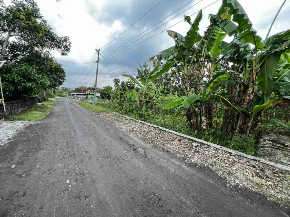 Dijual tanah murah pinggir jalan raya di Karangduwet Karangmojo Gunungkidul shm pekarangan48 jt nego