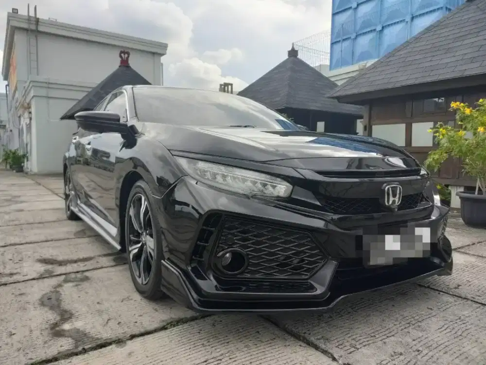Civic Turbo 1.5  Sedan 2017 - No Genap - Ful Spoiler Type R - Km 60 rb