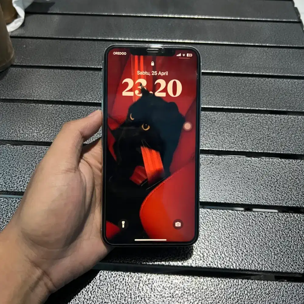 iPhone xs max 256GB hp charger inter all oprator