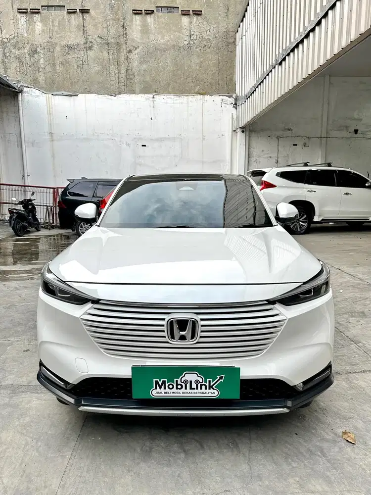 DP 15 JUTA, HONDA NEW HRV 1.5L SE CVT AT 2023