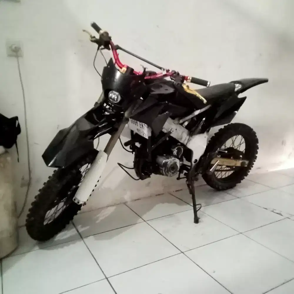 Jual motor trail besic Minerva