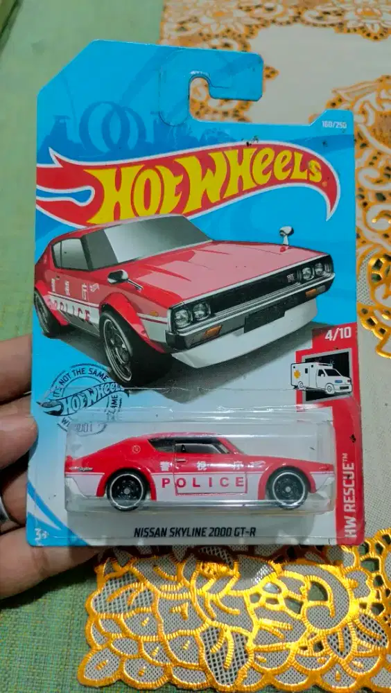 HOT WHEELS  NISSAN SKYLINE 2000 GT-R