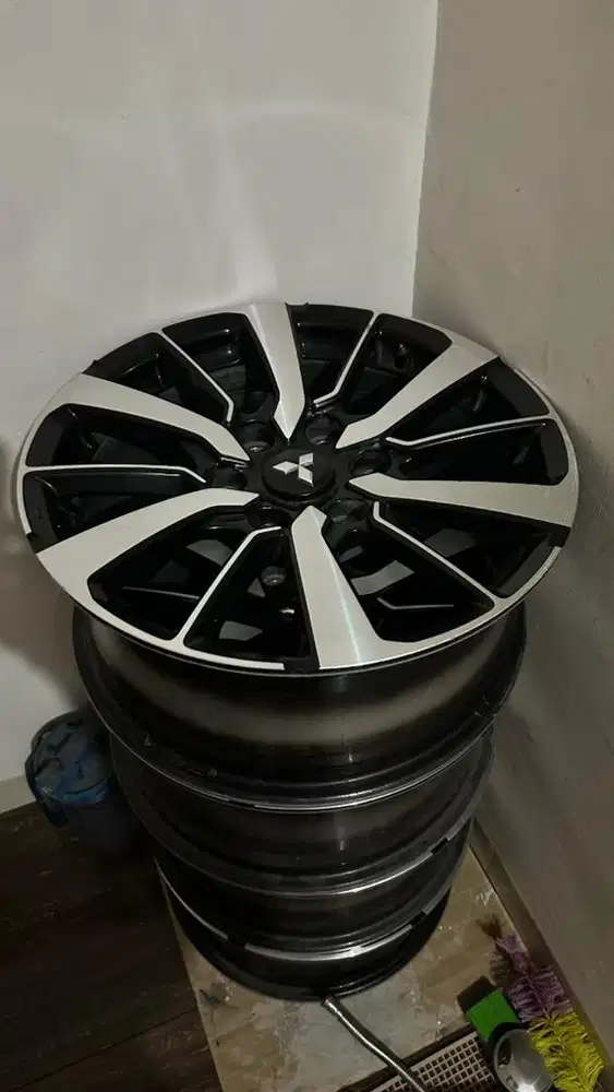 Velag Pajero Sport 2018