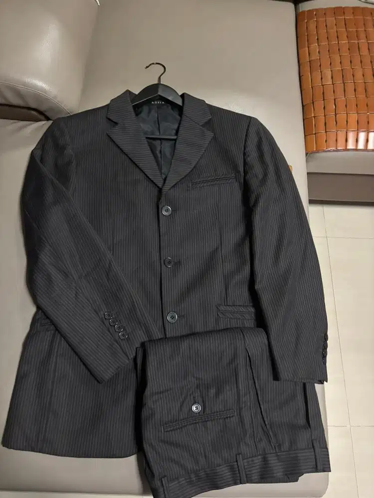 Jas pria satu set import motif salur salur halus