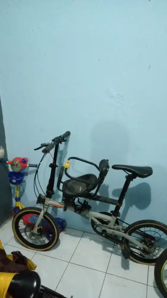 Di jual sepeda lipet