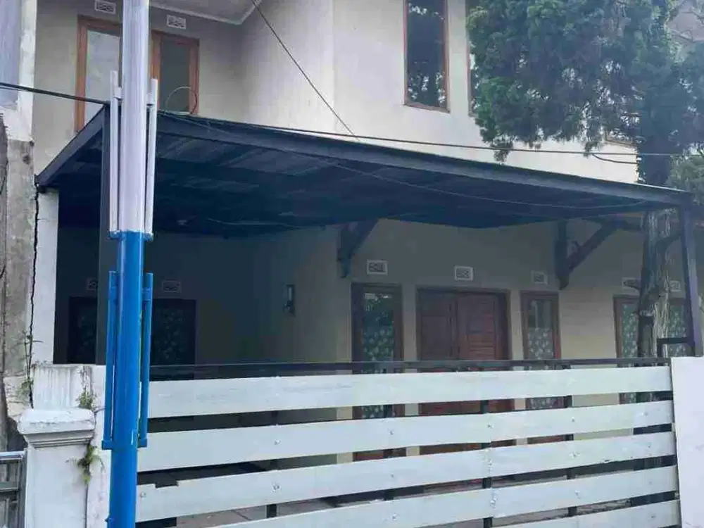 Rumah Luas LB 140 Di Komplek Riung Bandung Harga 825 Juta