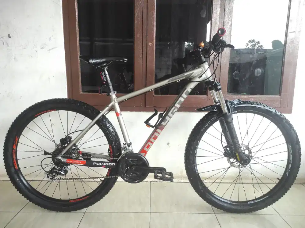 polygon premier 4 size 27,5 M