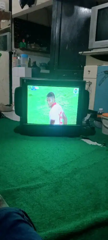 Tv Tabung Sony Trinitron 21 inch asli n normal