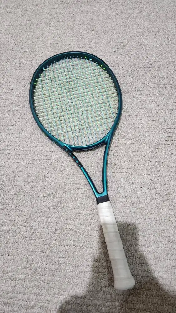 JUAL RAKET TENNIS WILSON BLADE V9 100/300 SECOND