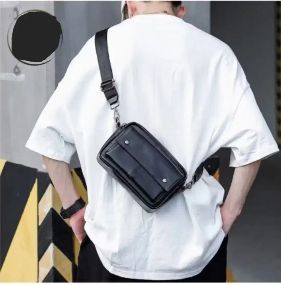 Dijual cepat, tas keren fashion korea style. Kondisi baru, new