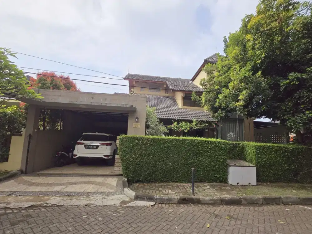 Rumah Nyaman semi furnished dekat UPI setiabudi Bandung