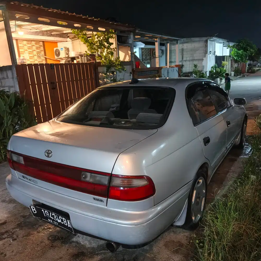 Toyota Corona 1993 Bensin