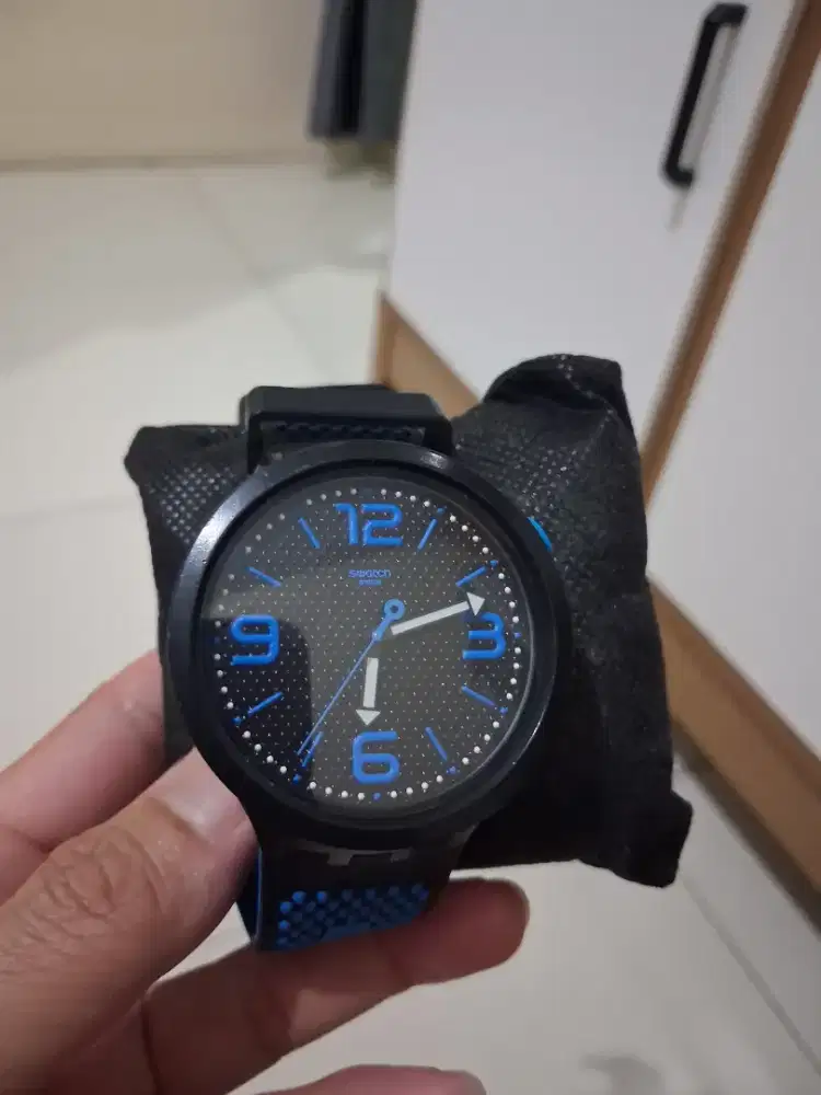 Jam tangan swacth