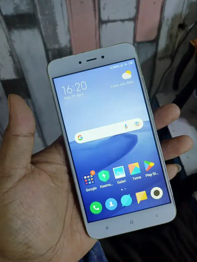 Redmi note 5a ram 2/16gb hp aja batangan