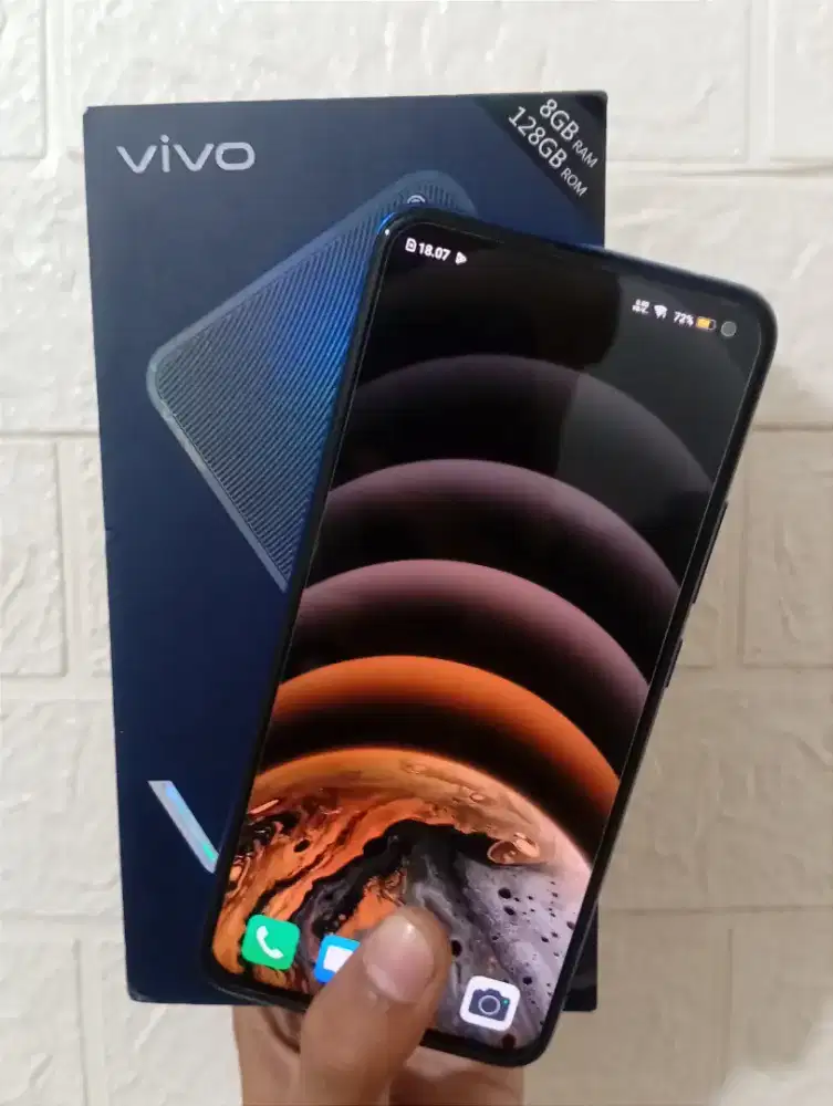 Vivo V19 8+4/128 Gb