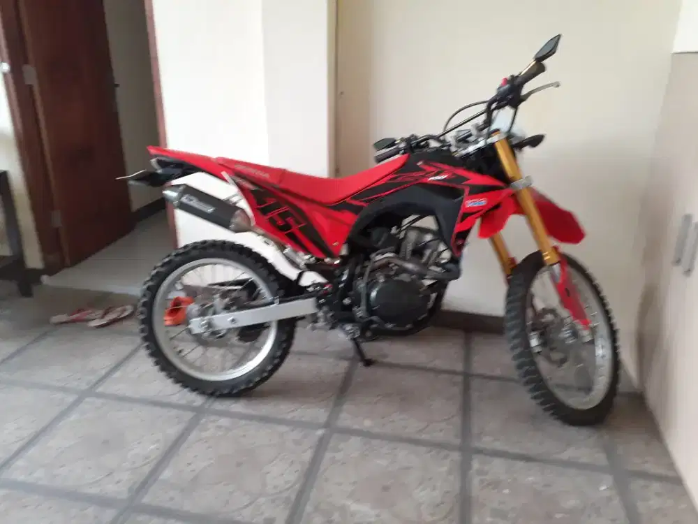 Honda crf 150 seperti baru