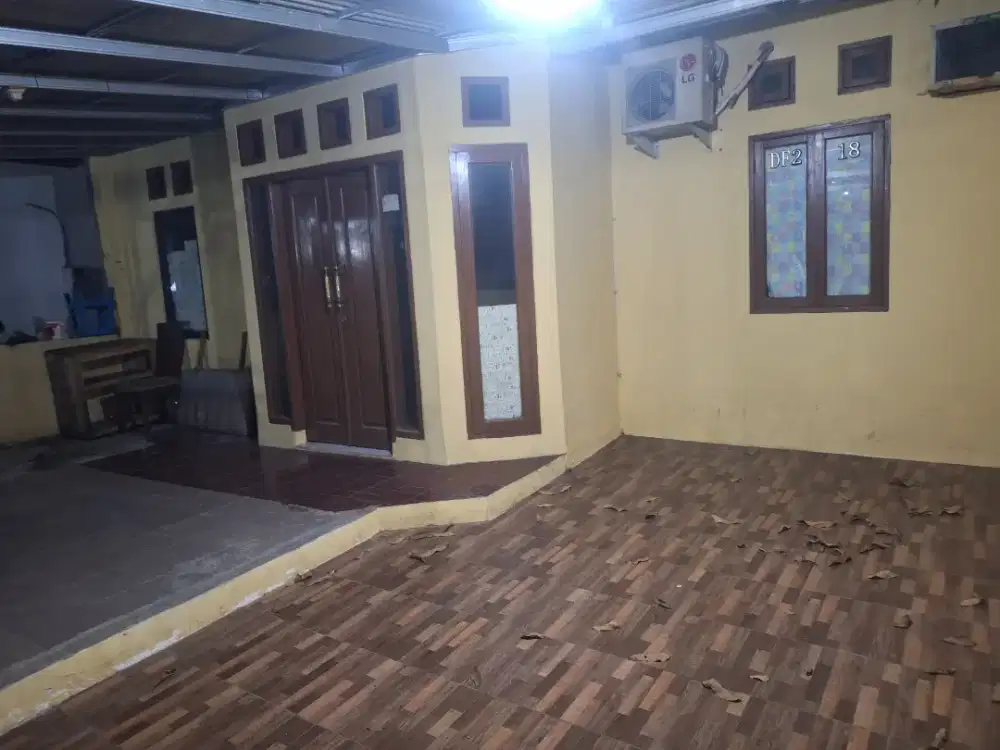 RUMAH DISEWAKAN MURAH DI VILA PAMULANG