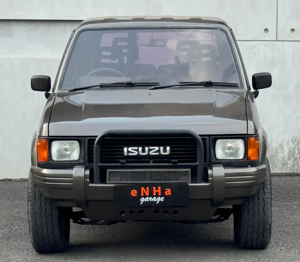Isuzu Panther Bonet Turbo 2.3 manu 1993.. istimewa..