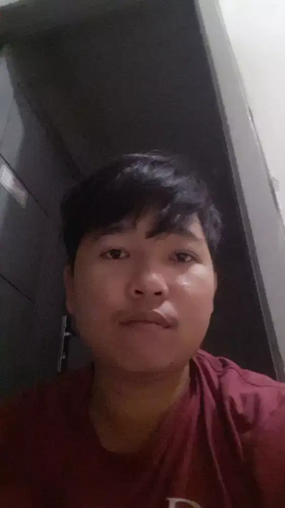 Saya nyari kerjaan unntuk biaya hidup