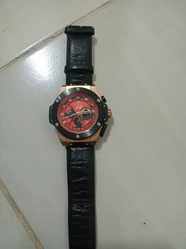 Jam hublot limited edition