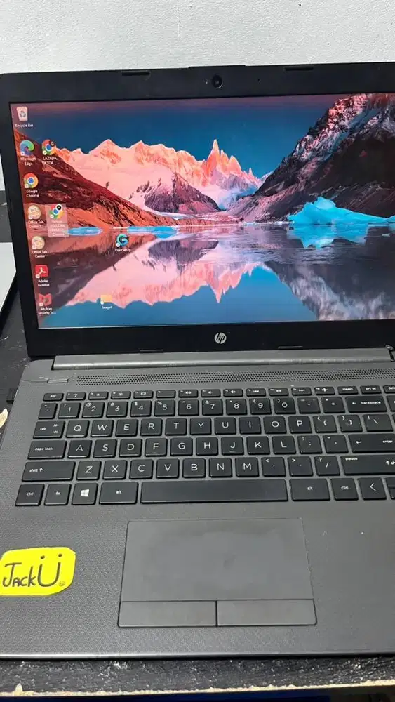 Laptop HP 245 g7