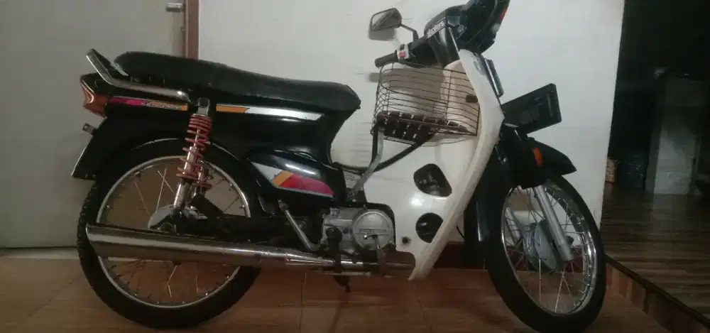Honda Astrea prima